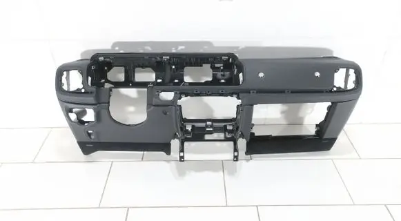 Mercedes-Benz G W463 2nd Gen Dashboard