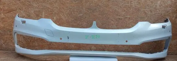 BMW 5 G30 G31 Front bumper 51117385336