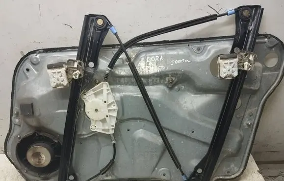 Volkswagen Bora Front door window regulator with motor 1J4837755E 119692109 113123