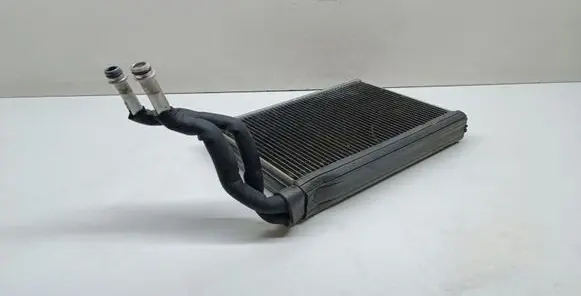 BMW 1 E81 E87 Air conditioning (A/C) radiator (interior) 