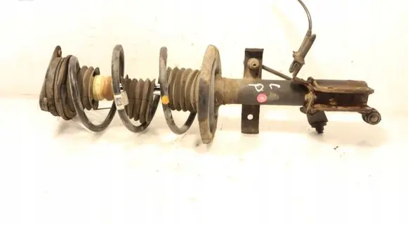 Renault Clio IV Front shock absorber with coil spring