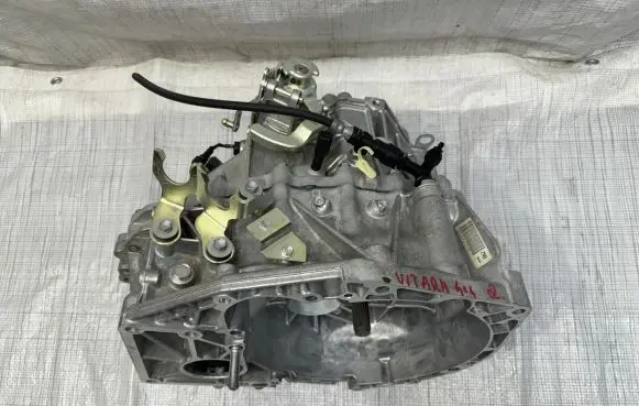 Suzuki SX4 S-Cross Manual 5 speed gearbox ZNB
