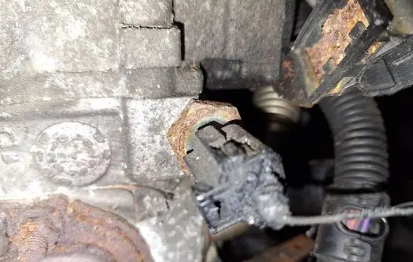 Coolant temperature sensor