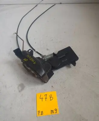 Mazda 6 Front door lock 37462988