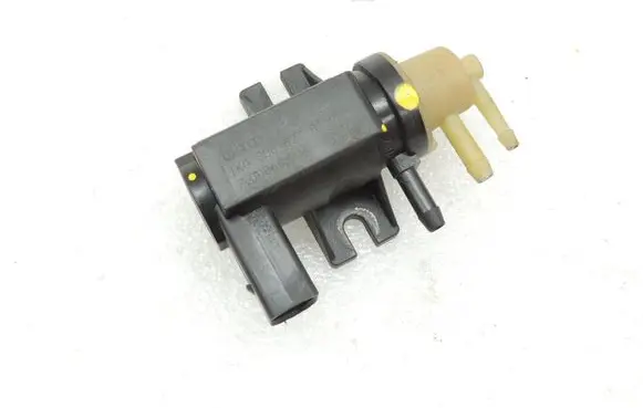 Volkswagen Tiguan Valve vacuum 1K0906627A 1K0906627G