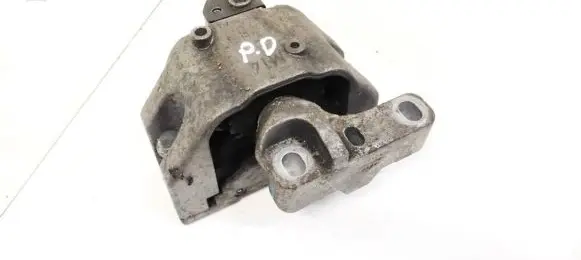 Audi A3 S3 8L Engine mount bracket 1J0199262AP