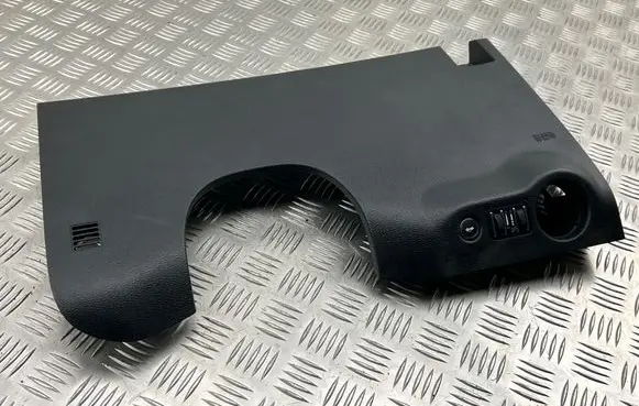 Dashboard lower bottom trim panel
