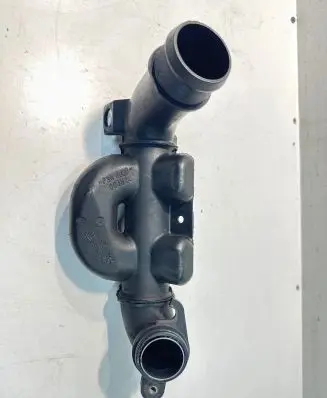Intercooler hose/pipe
