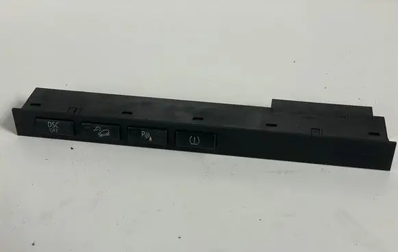 BMW X3 E83 Parking (PDC) sensor switch 61313415617