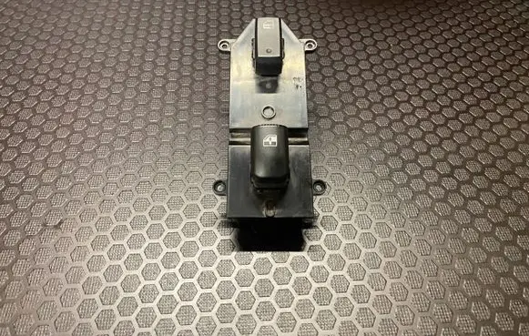 Hyundai Santa Fe Electric window control switch 371510