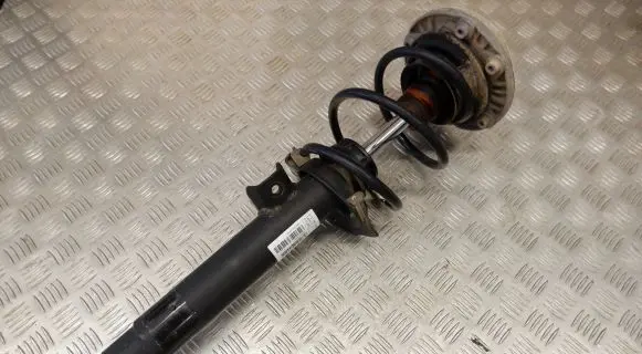 BMW 4 F36 Gran coupe Front shock absorber/damper 6873790