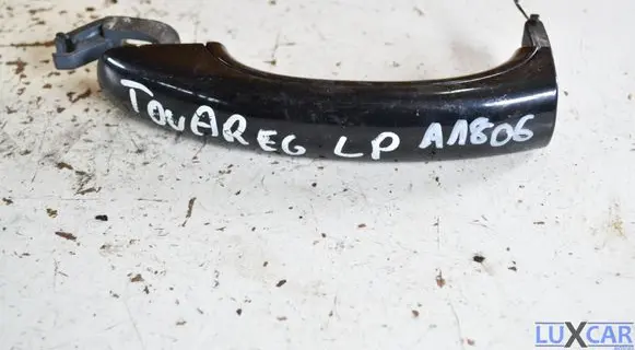 Volkswagen Touareg I Front door exterior handle 7L6837205C