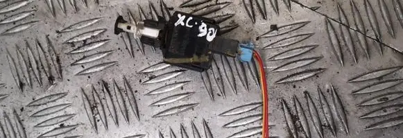 Volvo XC90 Brake pedal sensor switch 8622064