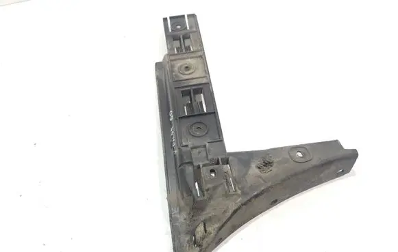 Volkswagen Phaeton Bumper support mounting bracket corner 