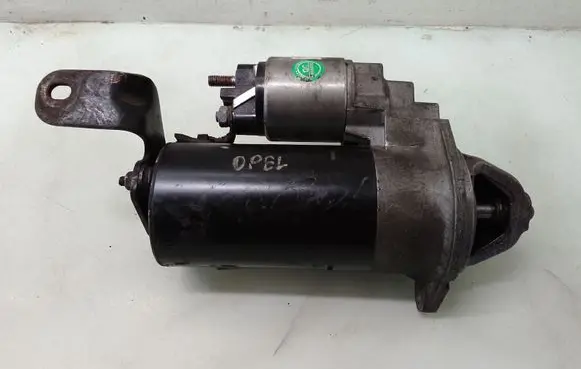 Opel Vectra B Starter motor SS0046