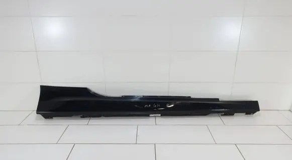 BMW 8 G14 Sill/side skirt trim 