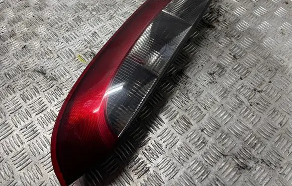 Opel Corsa C Rear/tail lights 89302181