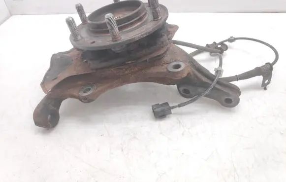 KIA Carnival Front wheel hub spindle knuckle 4D000