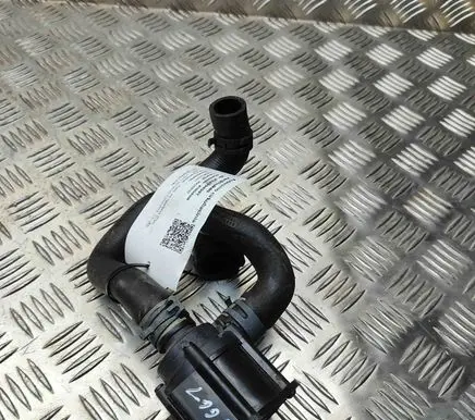 Audi A5 Electric auxiliary coolant/water pump 8W0819332E 8W0819337