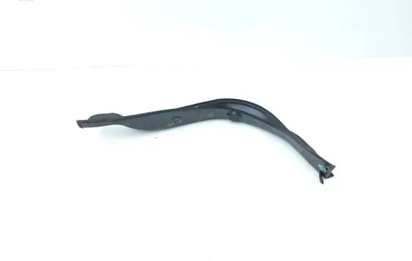 BMW 4 F36 Gran coupe Rear/tail light trim molding 7474490 BBP228202 18331210