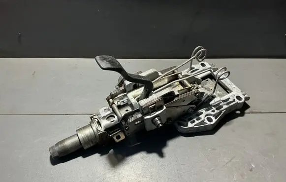 Audi A6 S6 C5 4B Steering wheel axle 315481