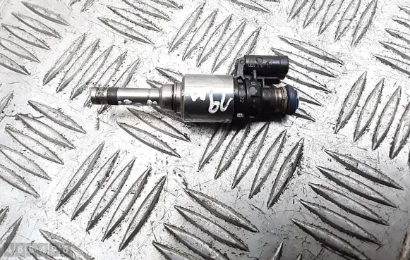 Ford Fiesta Fuel injector j1bg9f593aa