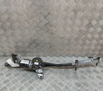 Mercedes-Benz CLA C117 X117 W117 Front wiper linkage and motor W000027118 A1768200040