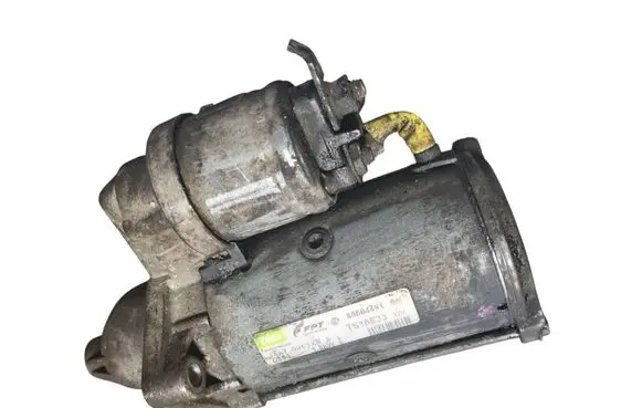 Opel Corsa C Starter motor 55564491 TS18E33