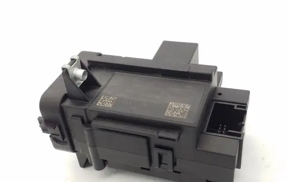 Audi A4 S4 B8 8K Ignition lock 8K0909131D 3330430102