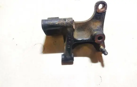 Nissan Almera N16 Engine mounting bracket 11231bm500 sg44a