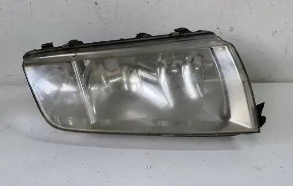 Skoda Fabia Mk1 (6Y) Headlight/headlamp