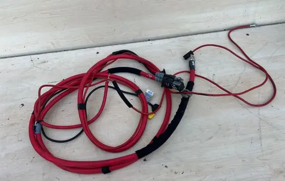 BMW X5 E53 Positive cable (battery) 959630 6932477 004114721