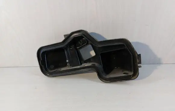 Audi A6 S6 C5 4B Headlight/headlamp dust cover 14846800