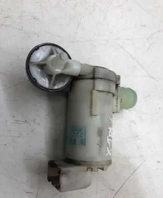 Nissan X-Trail T31 Windscreen/windshield washer pump 2224655A 7BEA MC212