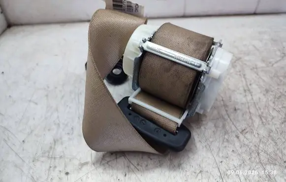 BMW X4 F26 Middle seatbelt (rear) 34086422