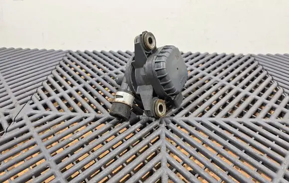 Toyota Prius (XW30) Electric auxiliary coolant/water pump G904052010 21513E17412