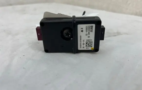 BMW 4 F32 F33 Aerial antenna amplifier 9231442
