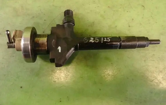 Mazda 6 Fuel injector 13H50A