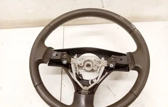 Toyota Corolla Verso AR10 Steering wheel 