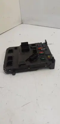 Peugeot 307 Comfort/convenience module 9652474680