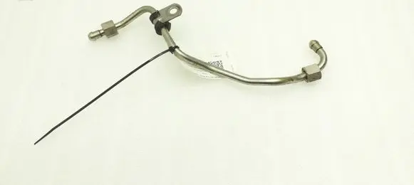 BMW Z4 E89 Fuel injector supply line/pipe 