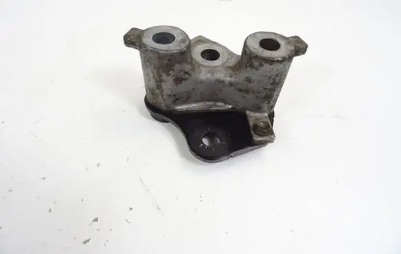 Mazda 6 Engine mount vacuum valve 