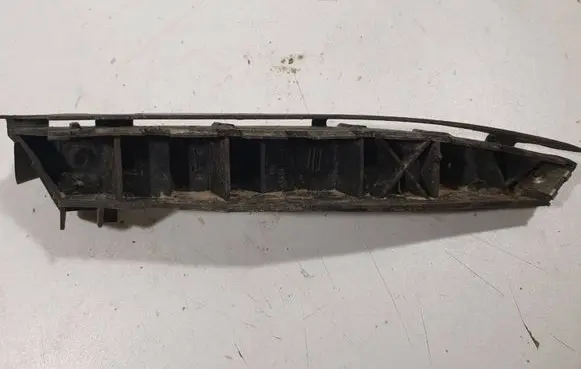 Audi A3 S3 8L Front bumper mounting bracket 8L0807183D