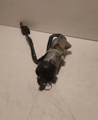 Subaru Impreza I Ignition lock 6123