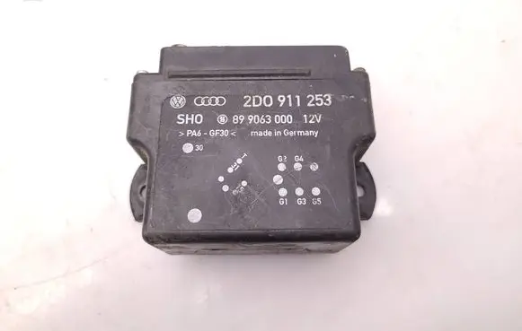 Mercedes-Benz Sprinter W901 W902 W903 W904 Glow plug pre-heat relay 2D0911253 899063000