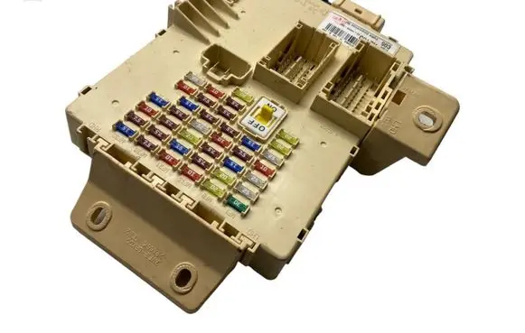 KIA Ceed Fuse module 91950A2150 1316625027