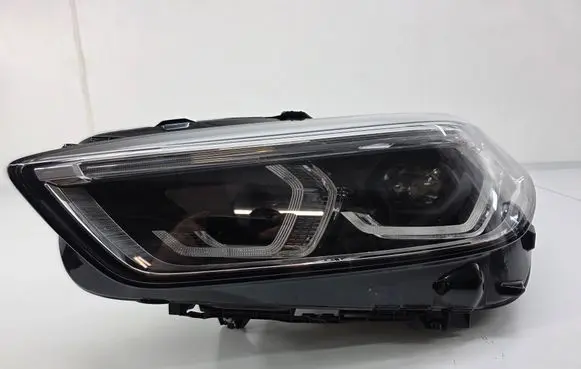 BMW 1 F40 Headlight/headlamp 5A1E057