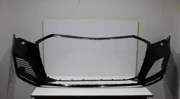 Audi Q7 4M Front bumper