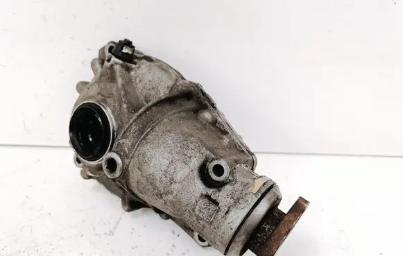 BMW 3 F30 F35 F31 Front differential 7558151