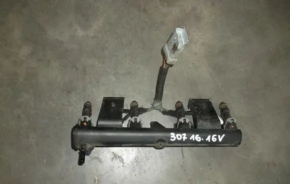 Peugeot 307 Fuel main line pipe